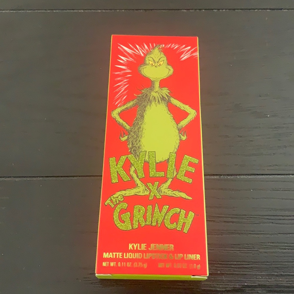 Kylie Grinch Matte Liquid Lipstick & Lip Liner